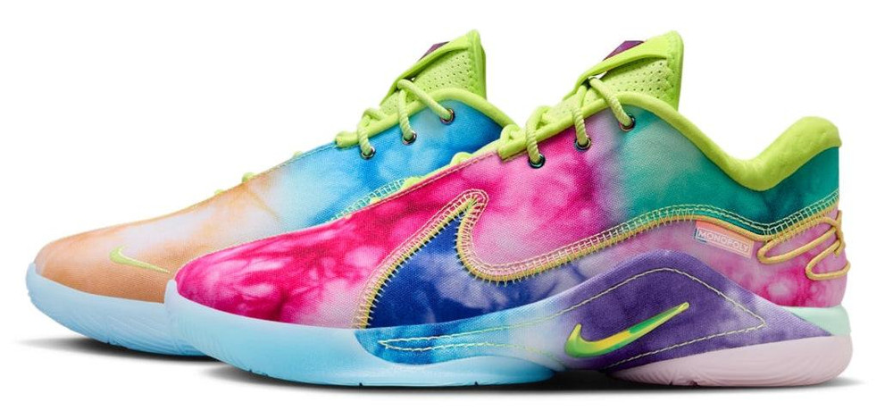 ろろん＠プロフ・説明文必読　1104535 HV8080-300] MENS NIKE LEBRON XXII WTM 'WHAT THE MONOPOLY TIE-DYE
